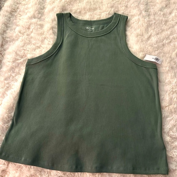Old Navy Tops - NWT Old Navy tank